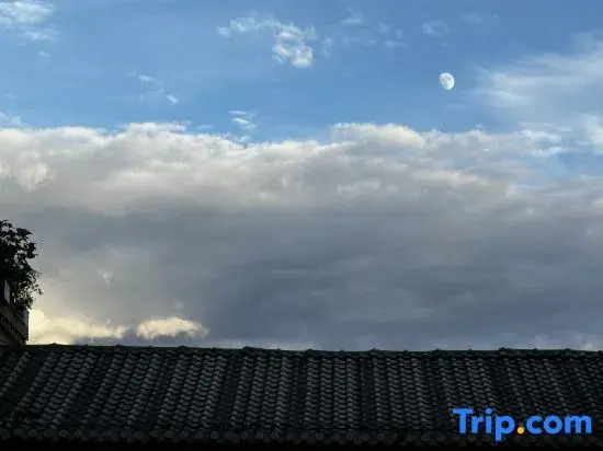 Mountain Stream · Courtyard (Hailuogou Moxi Ancient Town Branch)