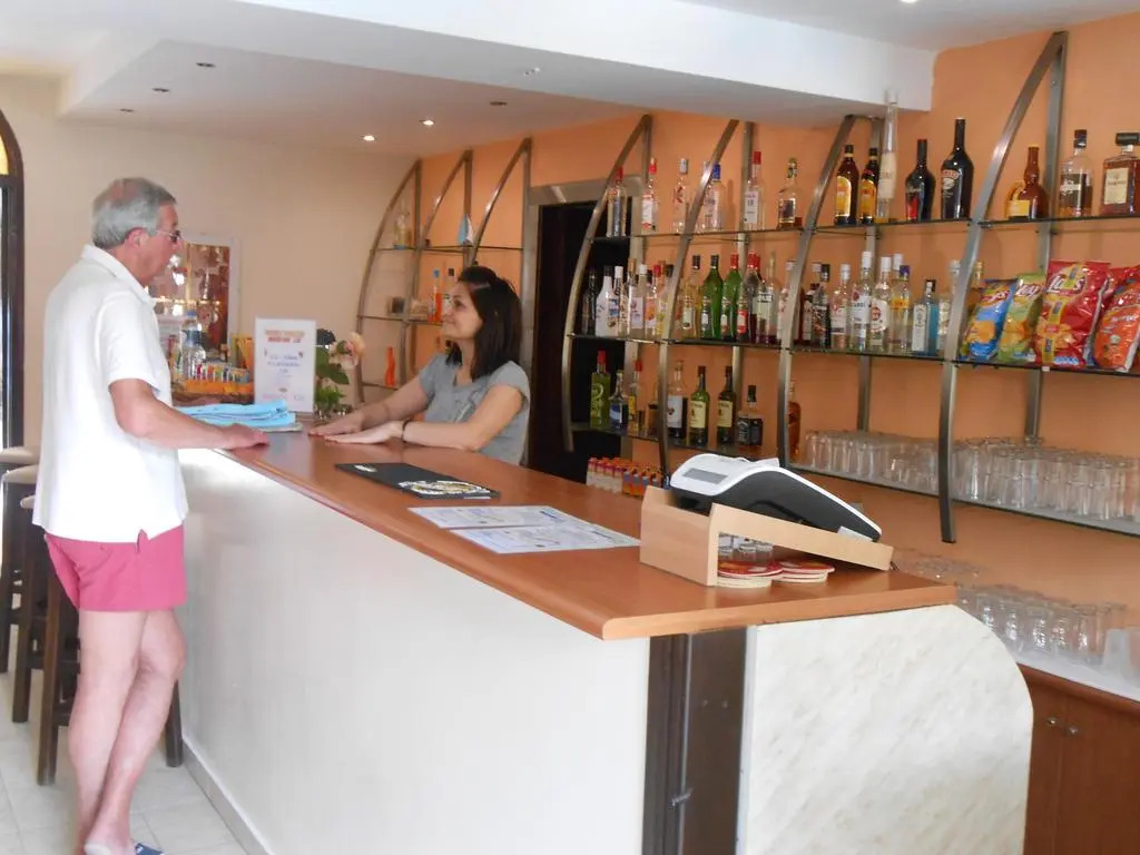 Annaliza Apartments