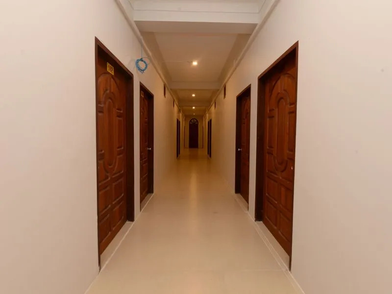 Min Nandar Garden Hotel