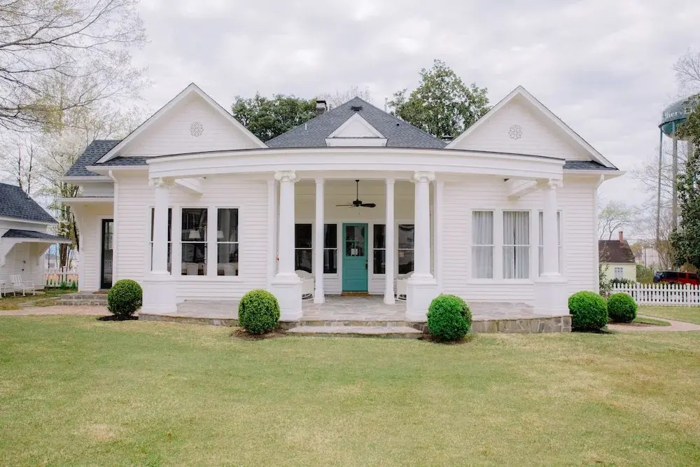The Stratton House Bed & Breakfast