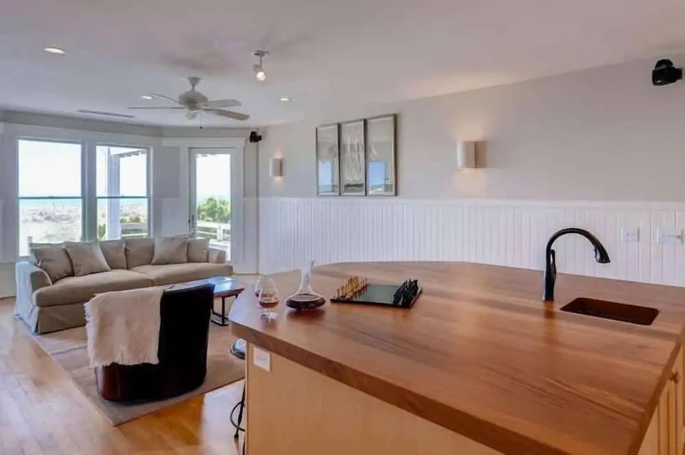 Sandbagger 5 Bedroom Holiday Home By Bald Head Island