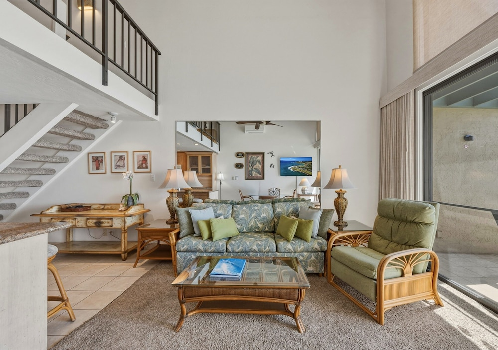 Oceanfront 2br Loft With Sunset Views - Unit C23 1 Bedroom Condo