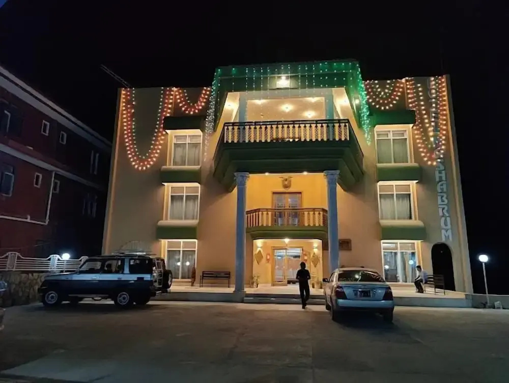 Hotel Mashabrum