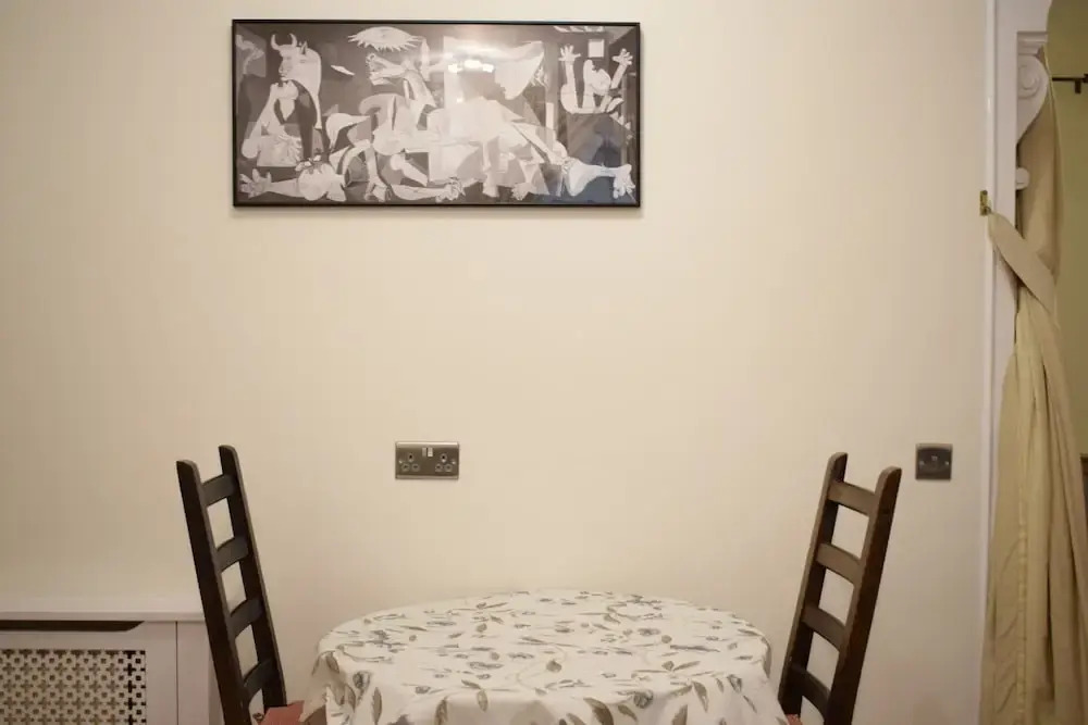1 Bedroom Apartment in Knightsbridge