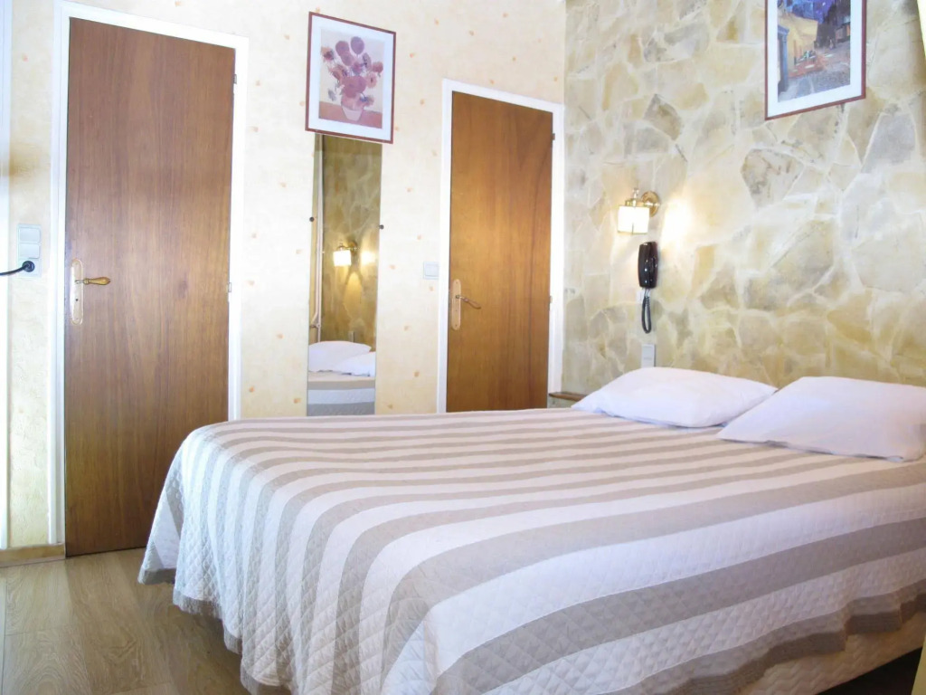 Acanthe du Temple Hôtel