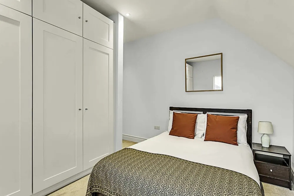 Superb Clapham Duplex