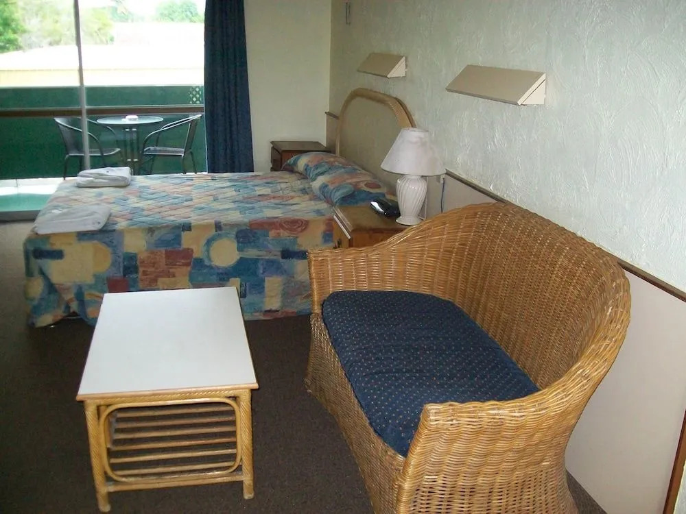 Sun Plaza Motel - Mackay