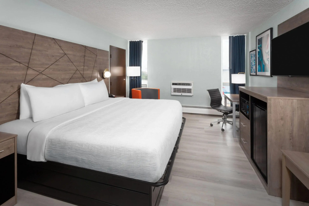 Wingate by Wyndham Sheboygan
