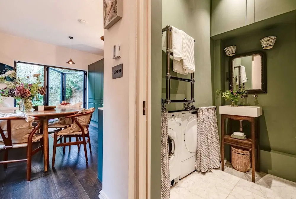 Beautiful 2 Bed Apartment In West London