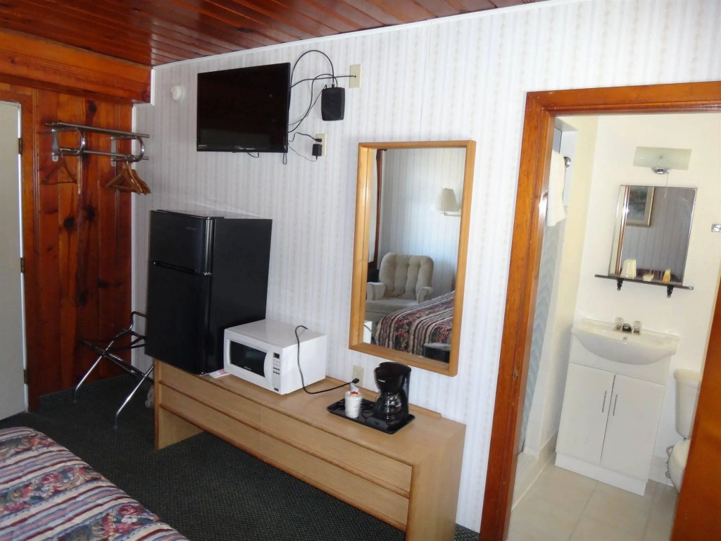 Pine Ridge Motel