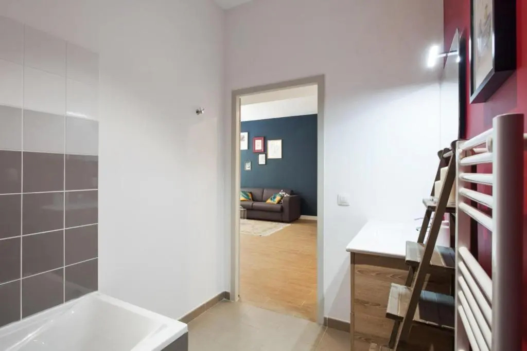 Modern and design 1br in Marseille city-center