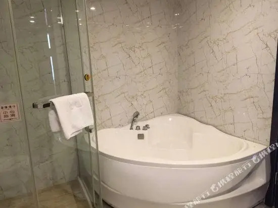 Weiyuan International Hotel