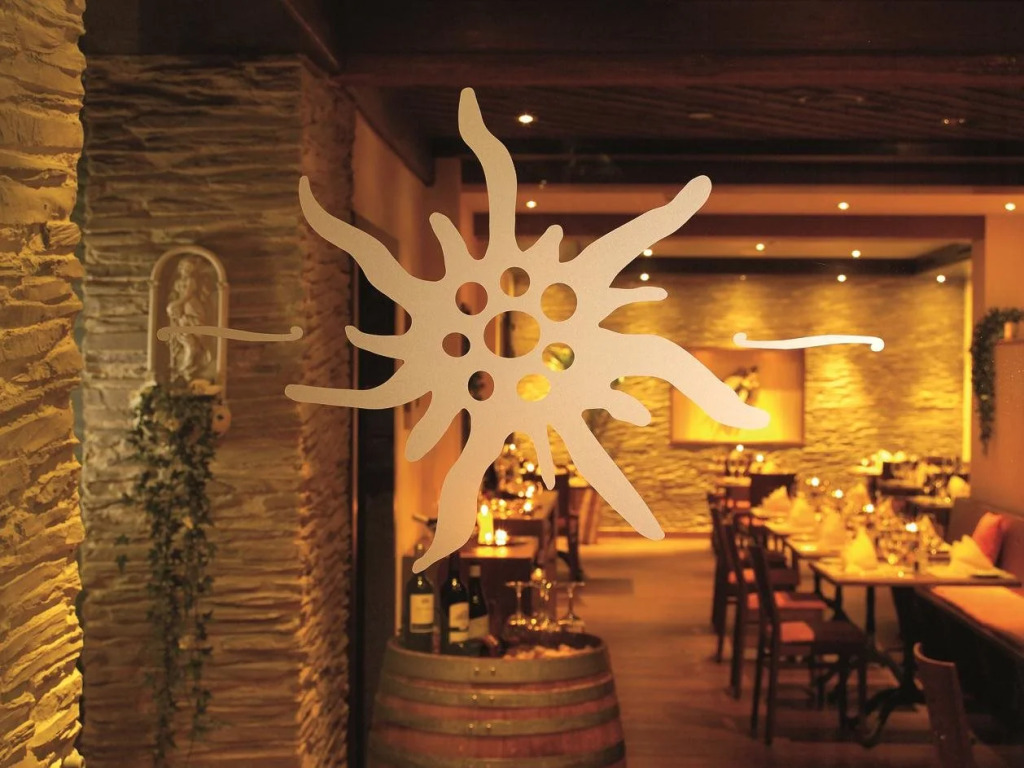 Alpine Hotel Perren