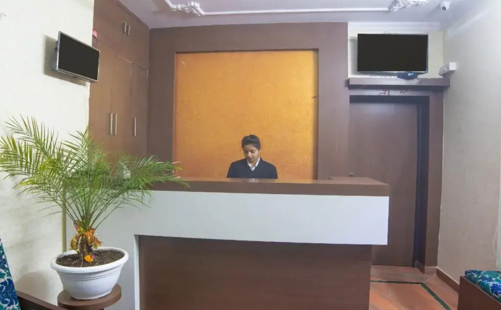 Hotel Kavyansh Villa By OYO Rooms
