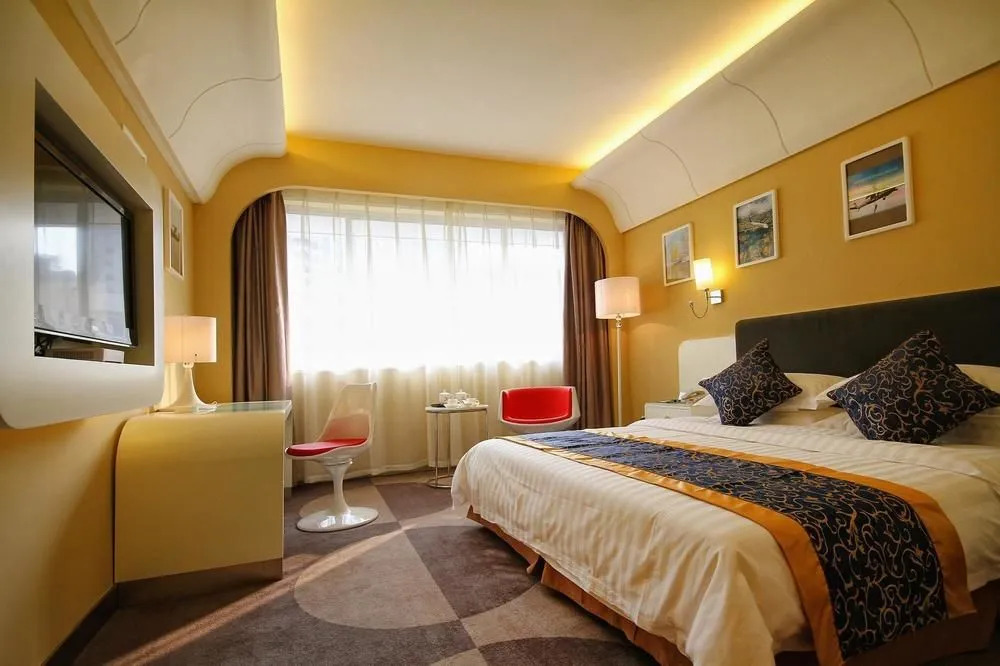 Plive FLY Aviation Theme Hotel