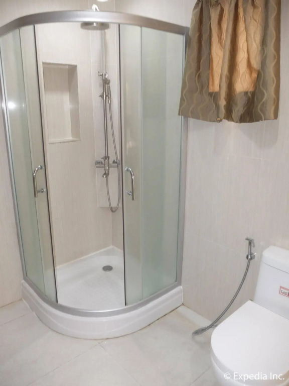 Imerex Plaza Hotel