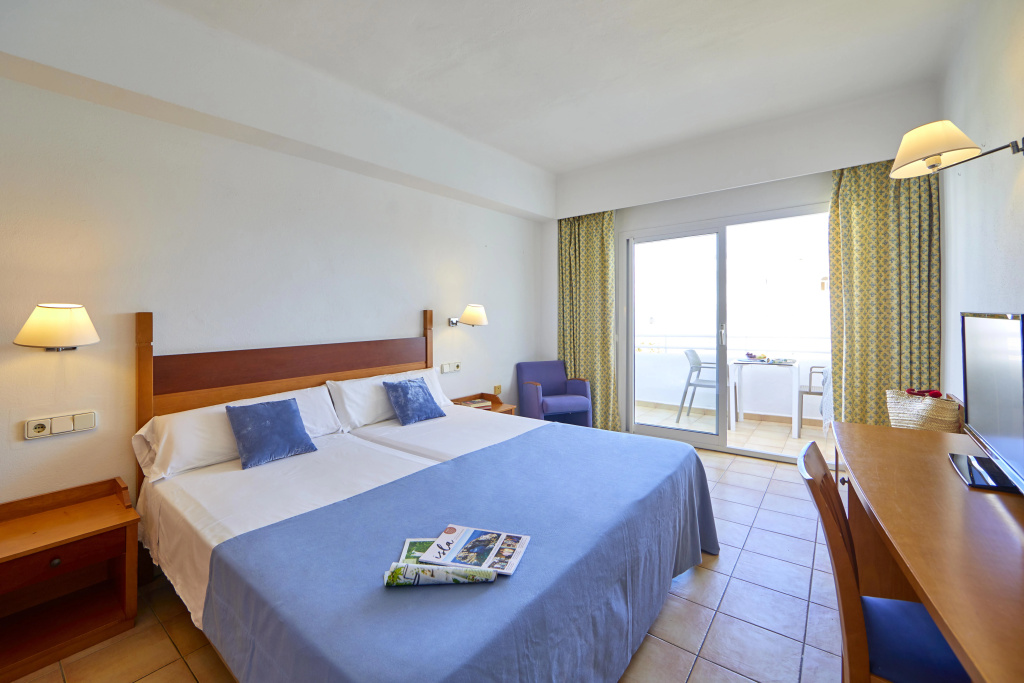 Gavimar Cala Gran Hotel and Apartments