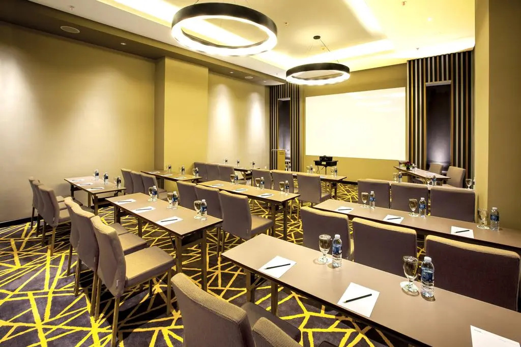 AONE Hotel