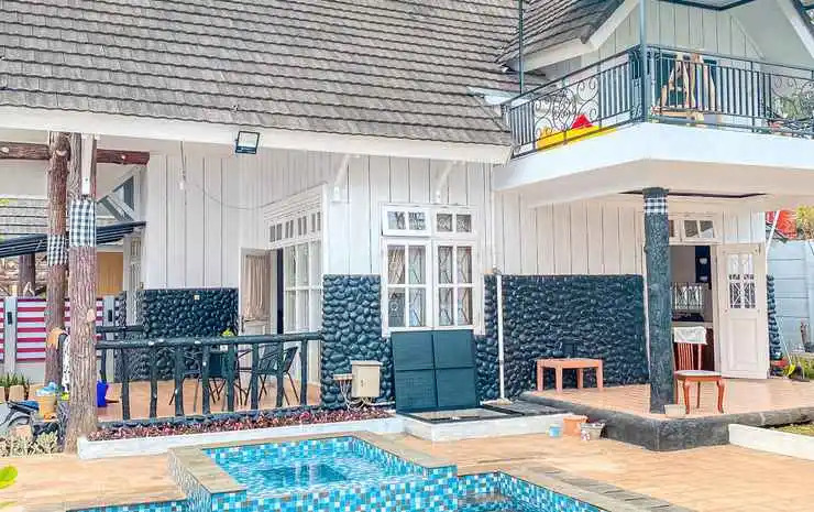 Villa Sindang Restu Villa Sr 11 Private Pool