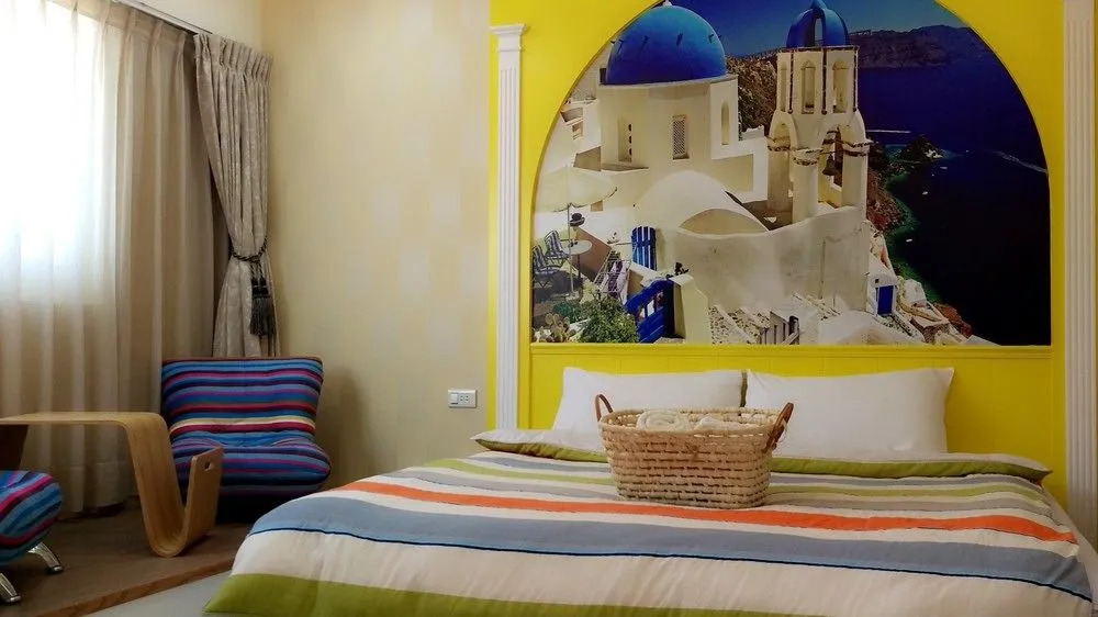 Sally's Boutique House