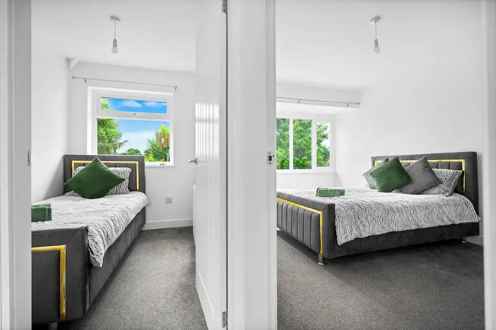 The Rock, Solihull Retreat Birmingham Airport
