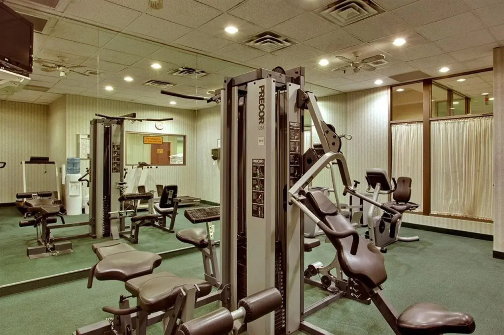 Allure Hotel & Conference Center