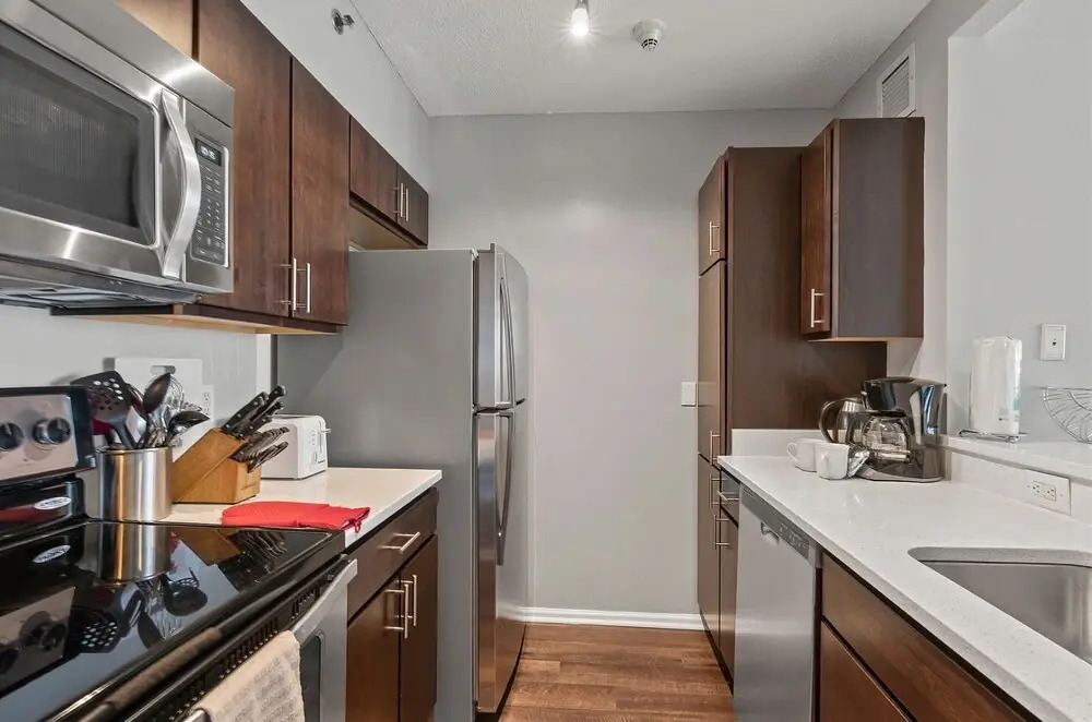 15 Bank Street - BSC-207L