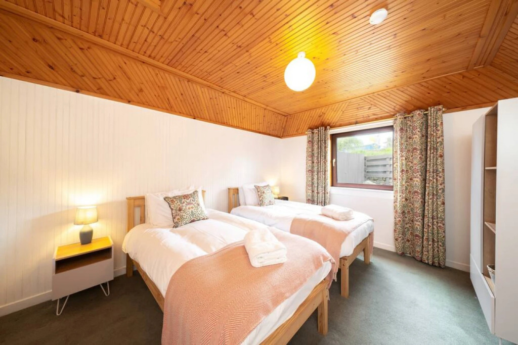 Bellrock View - Traditional Coastal Retreat