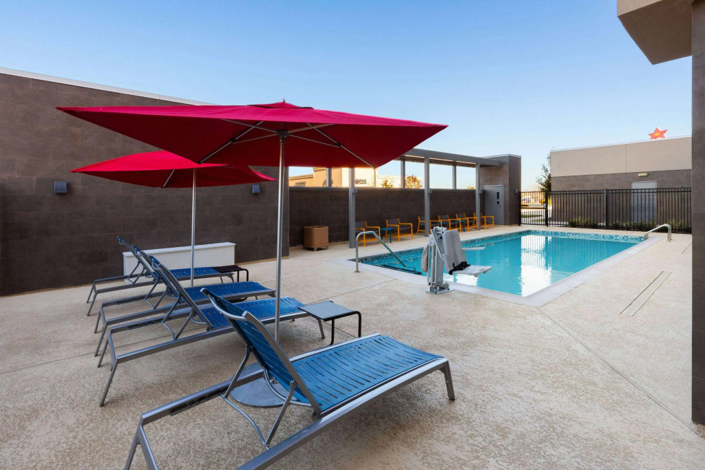 Hawthorn Extended Stay by Wyndham Kingwood Houston