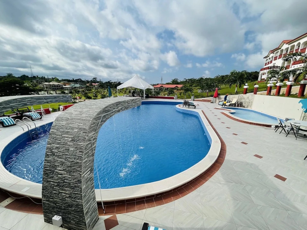 Royal Elmount Hotel