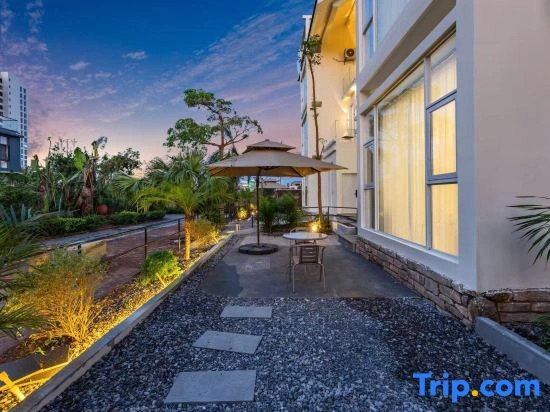 Haikou West B&B (Wuyuanhe Convention and Exhibition Center)