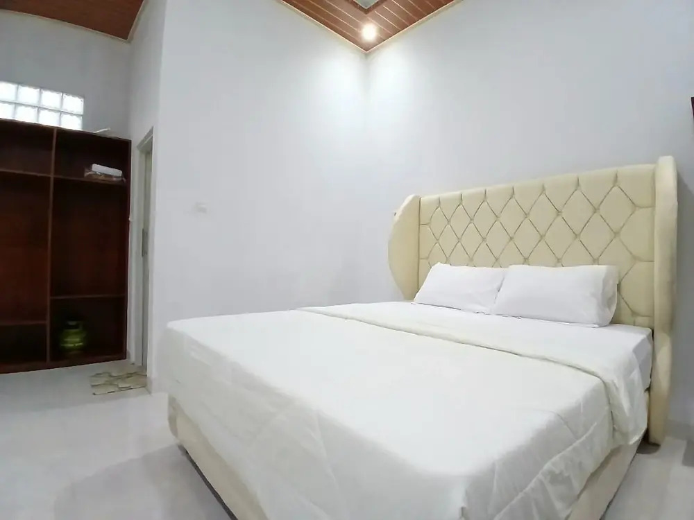 D'Bondowoso Homestay Magelang RedPartner