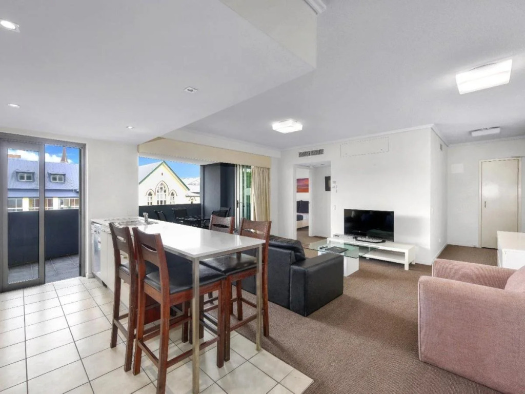 The Hub Apartments