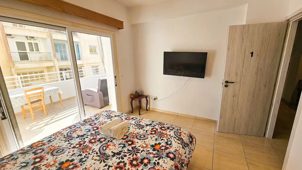 Unique City Center Rooms