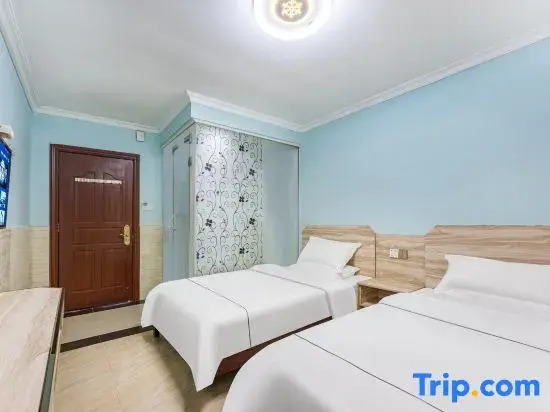 Guangzhou Hongjiang Hotel (Pearl River Night Cruise Tianzi Wharf)
