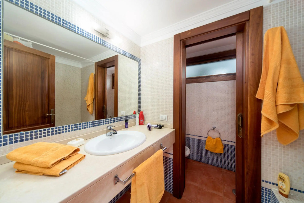 Villa Julianne 4 Heated Private Pool Walk to Beach A C Wifi Car Not Required - 2417