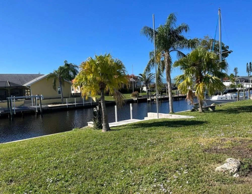 Comfort Canal Home