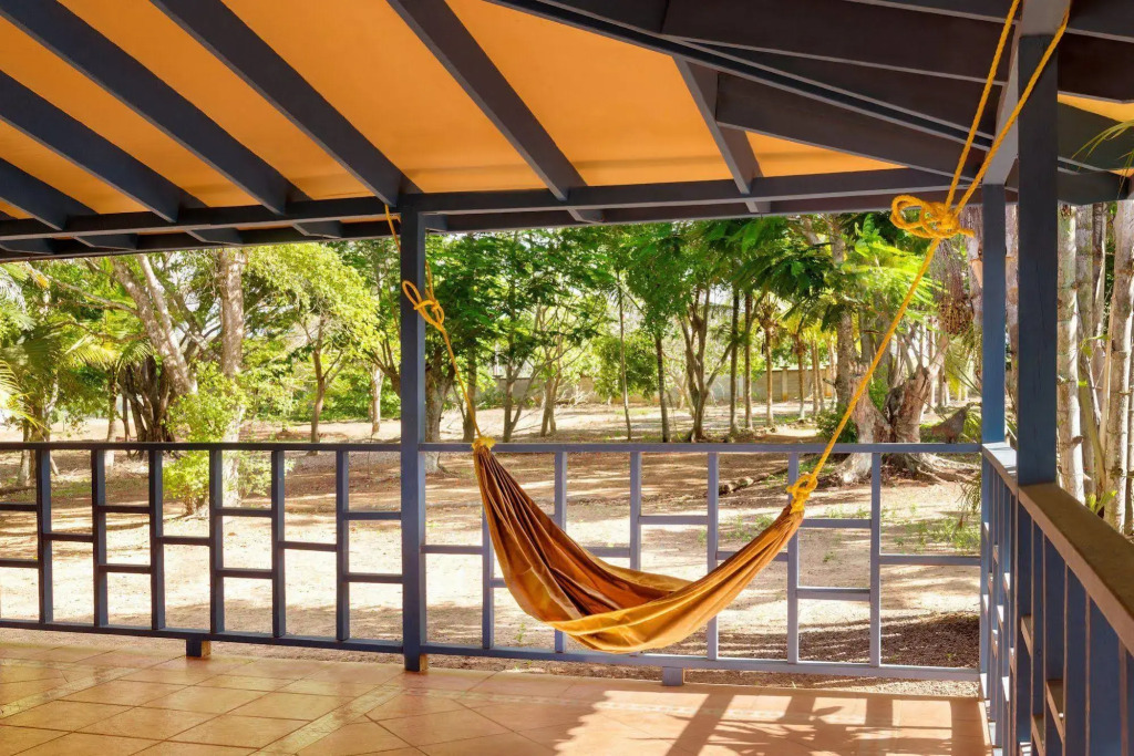 Arecibo Chalet Abreu