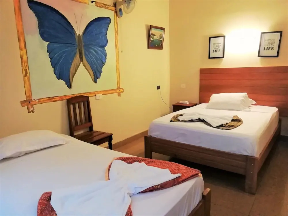 La Casona Inn