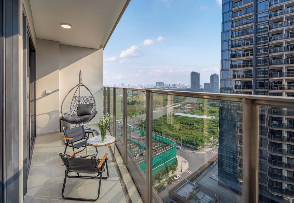 Moon Metropole The Opera Residence
