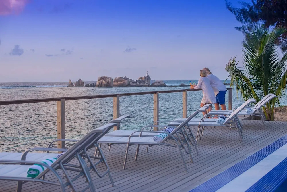 Le Nautique Waterfront Hotel La Digue