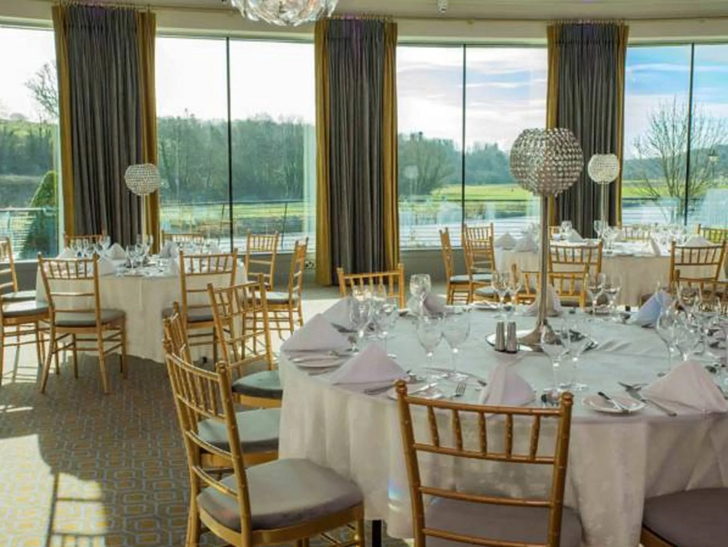 Riverside Park Hotel