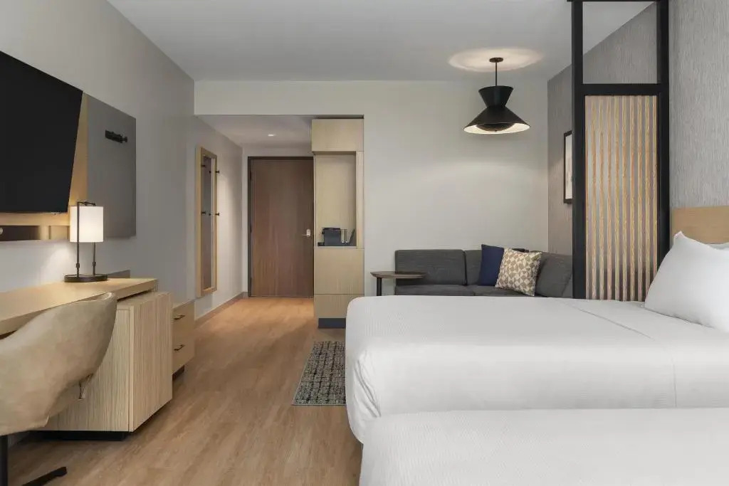 Hyatt Place Toronto Airport