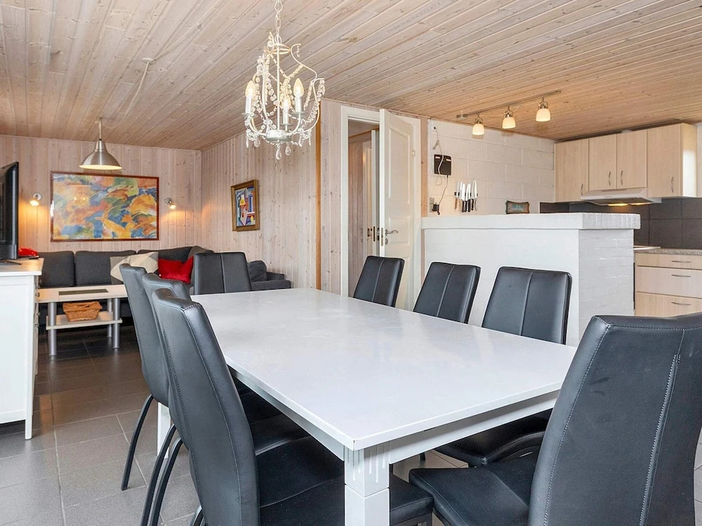 6 Person Holiday Home in Thisted