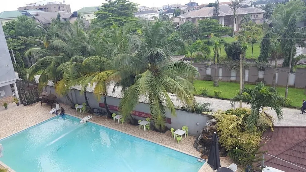 Babale Suites