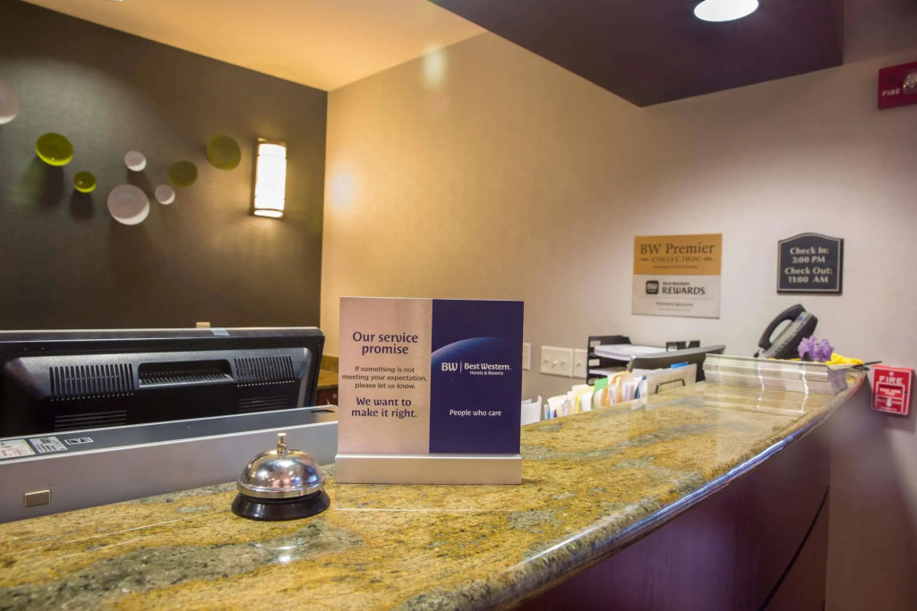 Parke Regency Hotel & Conf Ctr., BW Signature Collection