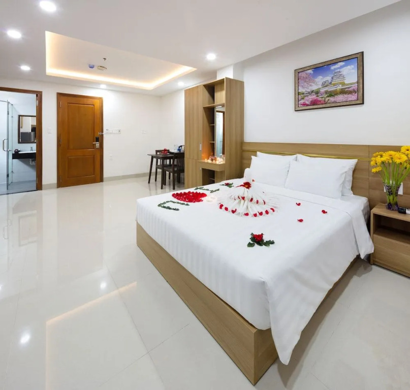 XO Hotel & Apartments