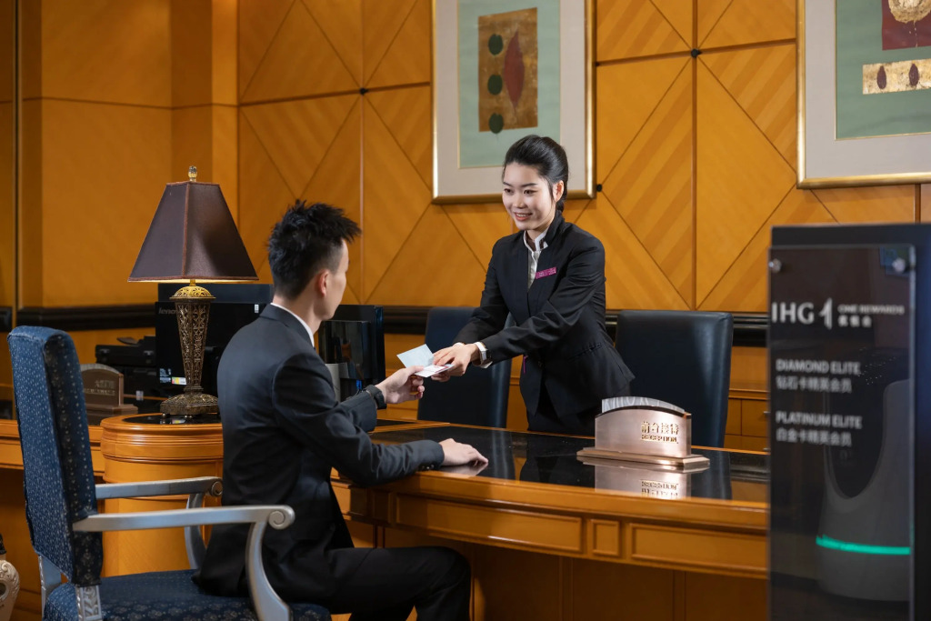 Crowne Plaza Hotel & Suites Landmark Shenzhen by IHG