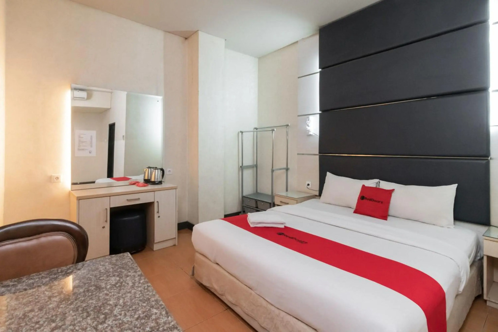Mirah Hotel