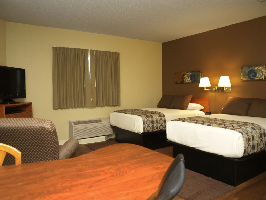 Hotel at WaterWalk